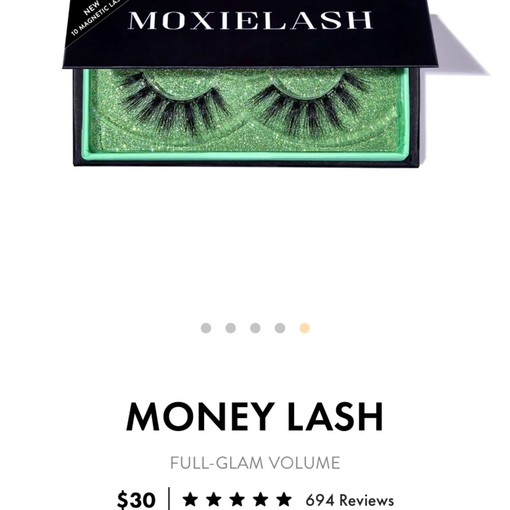 Full glam brand new magnetic Moxie lashes - Money Lash New in Box 5 pairs